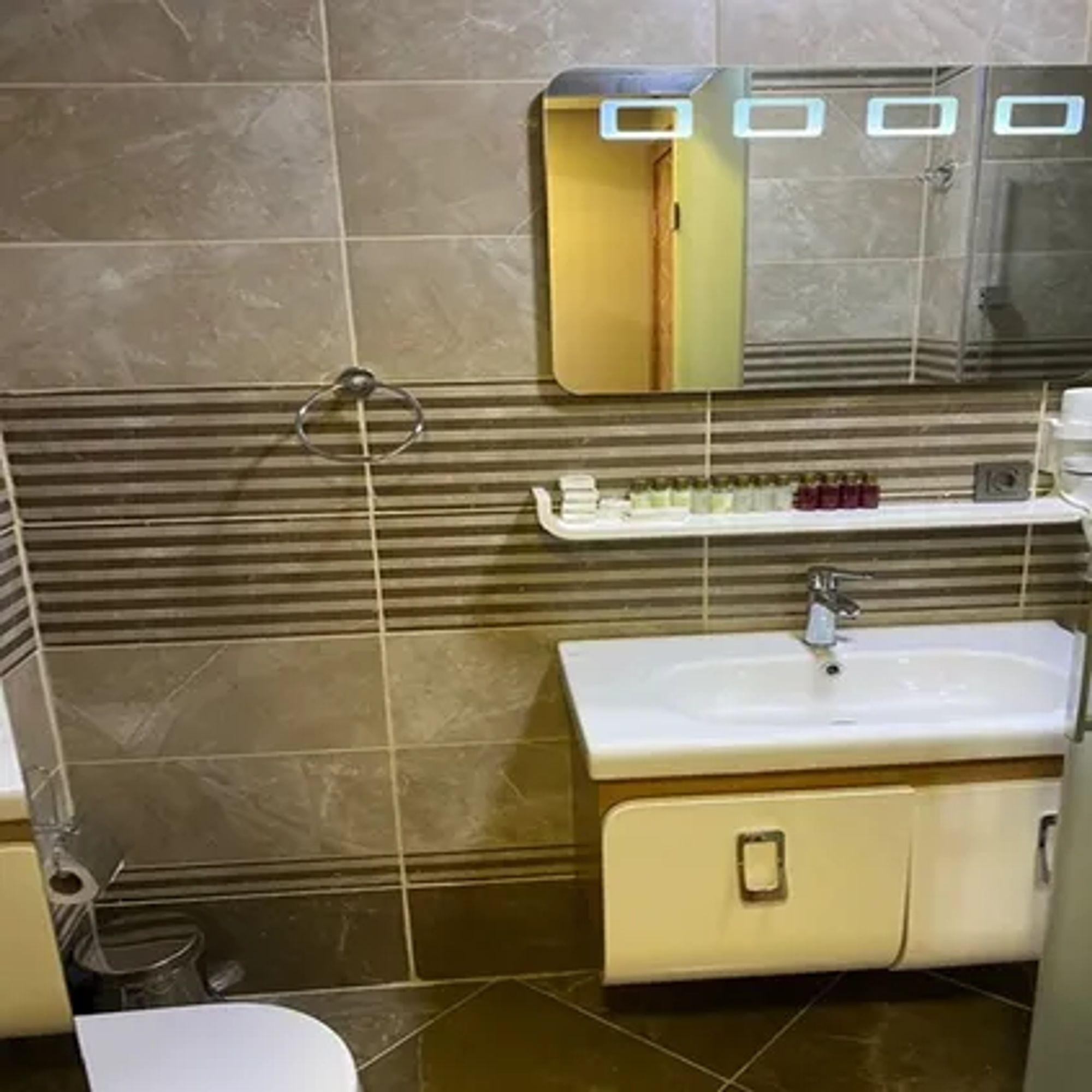 Ferman Apart Hotel Sisli Harbiye Esterno foto