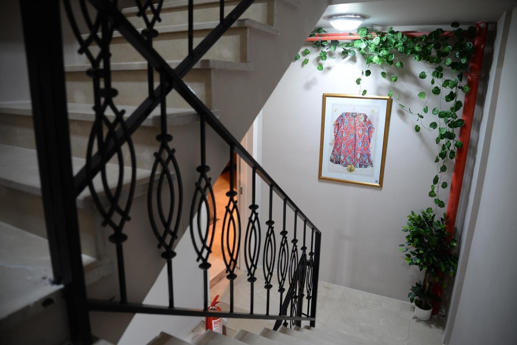 Ferman Apart Hotel Sisli Harbiye Esterno foto