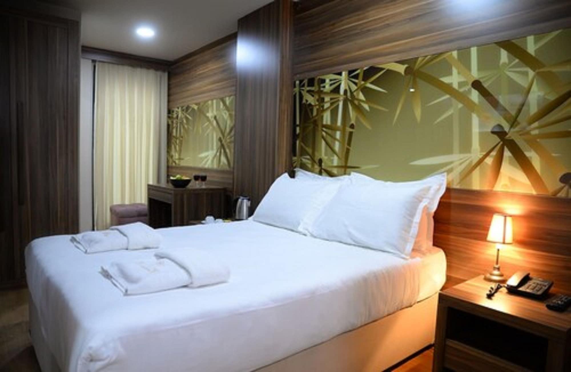 Ferman Apart Hotel Sisli Harbiye Esterno foto