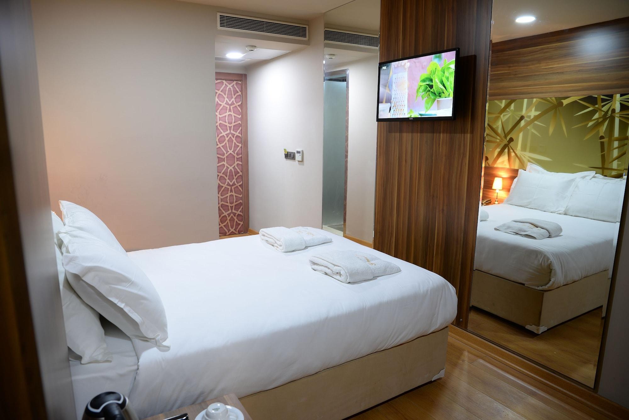 Ferman Apart Hotel Sisli Harbiye Esterno foto