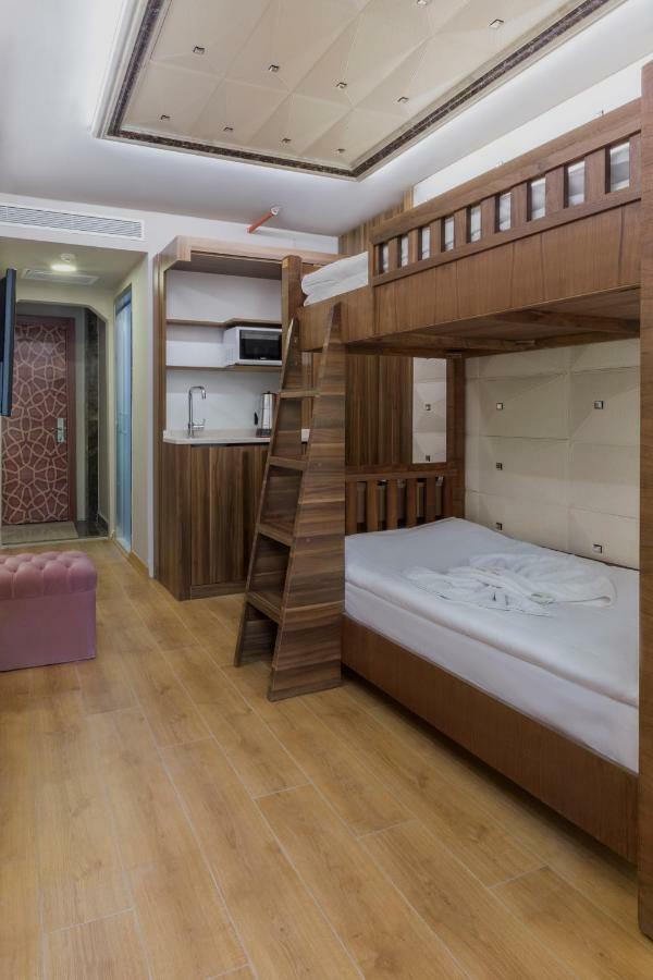 Ferman Apart Hotel Sisli Harbiye Esterno foto