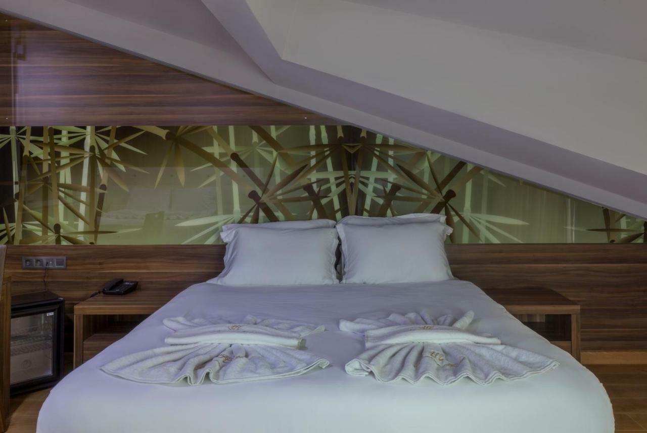 Ferman Apart Hotel Sisli Harbiye Esterno foto